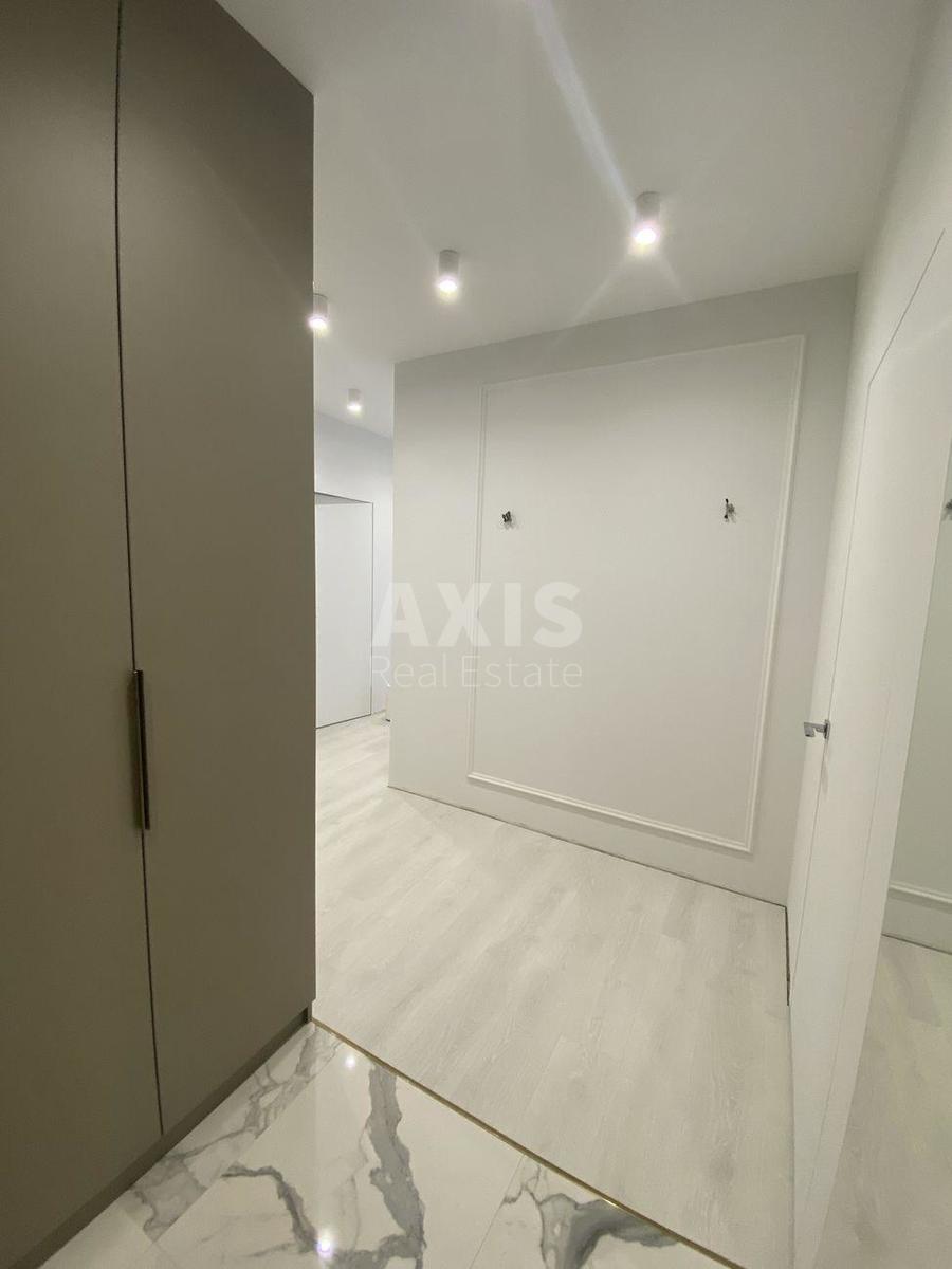 3k apartment vul. Oleny Pchilky 34