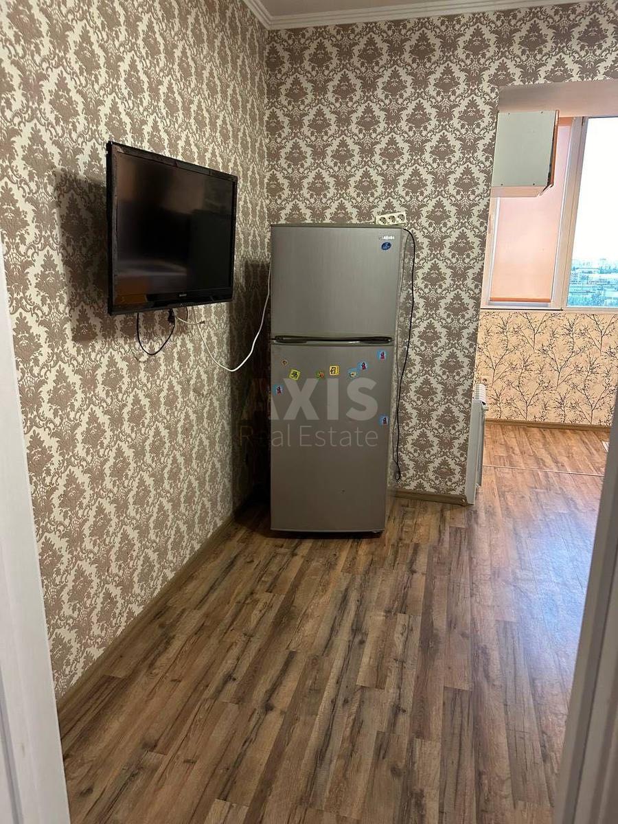 2k apartment vul. Alma-Atyns'ka 390