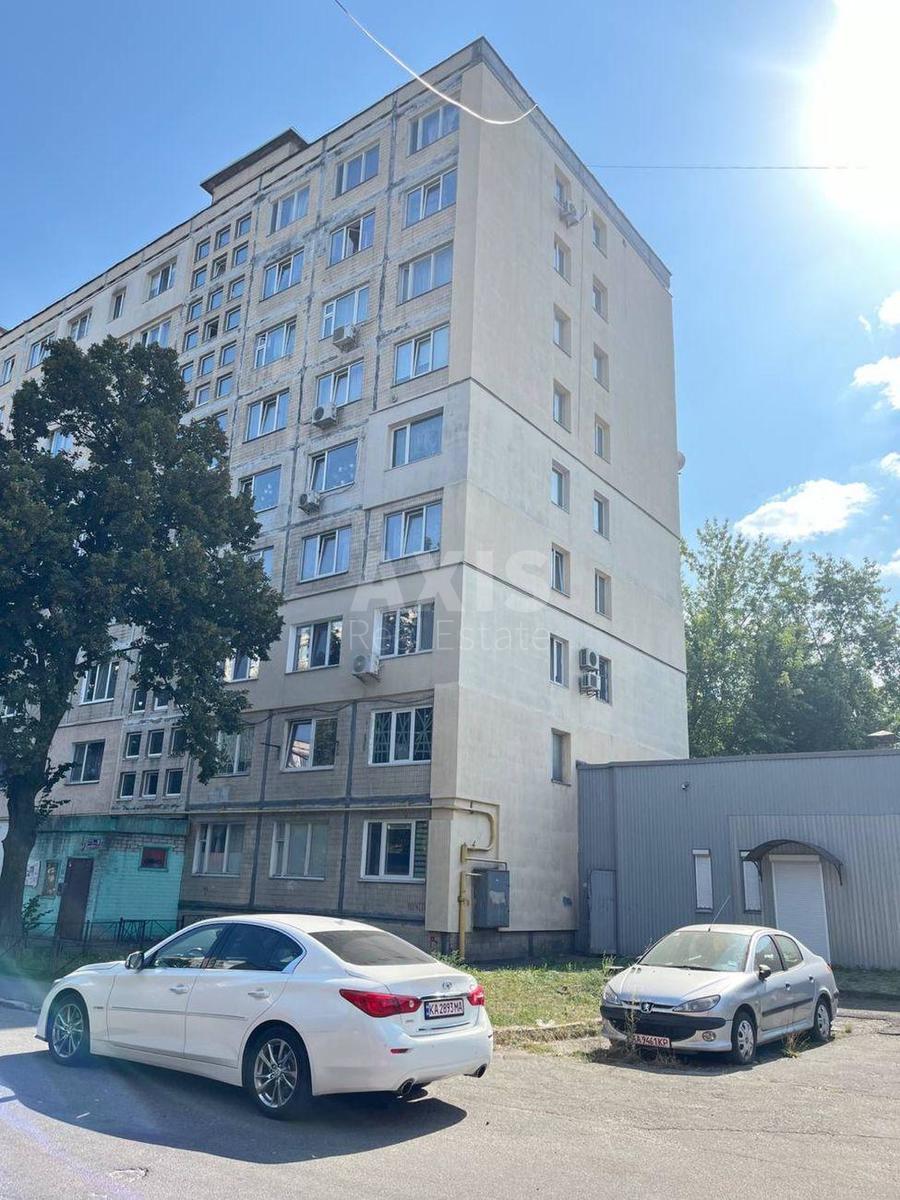 2к квартира пр-т Свободы 2810