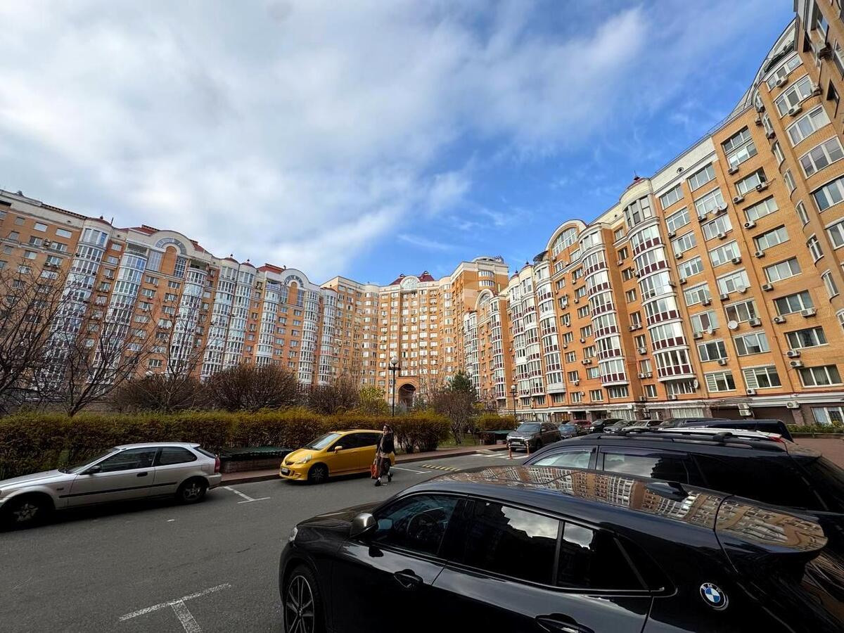 1k apartment pr-t Volodimira Іvasyuka 86162712