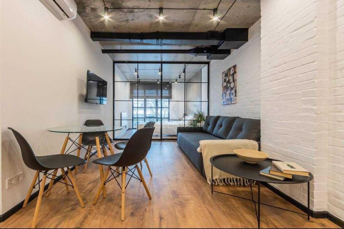 1k apartment vul. Kyrylivs'ka 37А4
