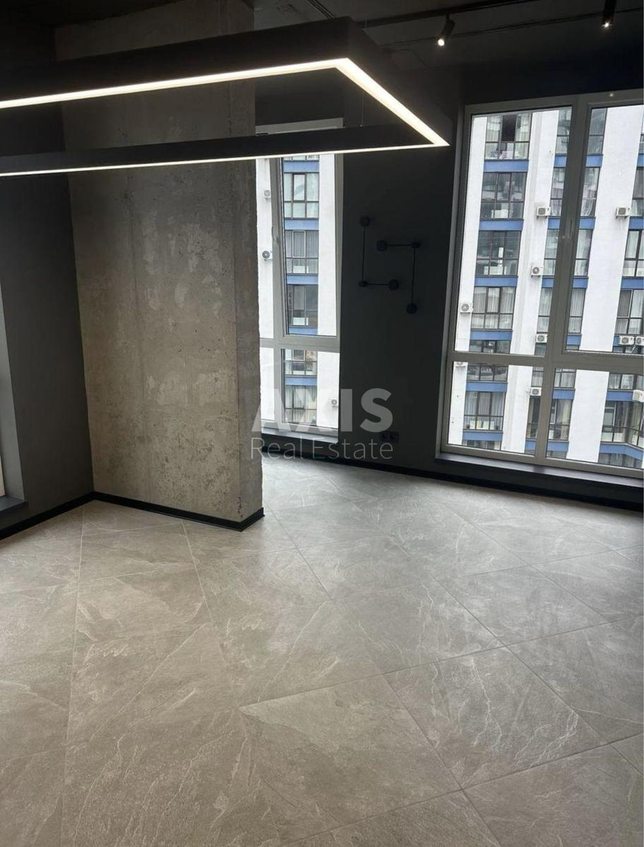 Office vul. Central'na 21, корп. 2, 106m2335933