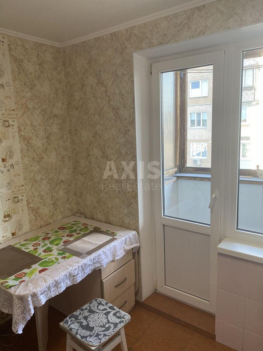 3к квартира пр-т Свободы 30617401