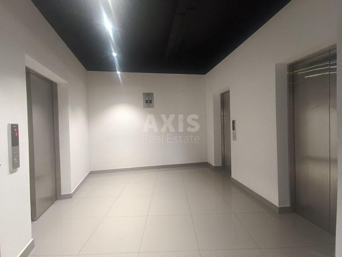 Office vul. Jevgena Konoval'cja 36Д, 163m2578705