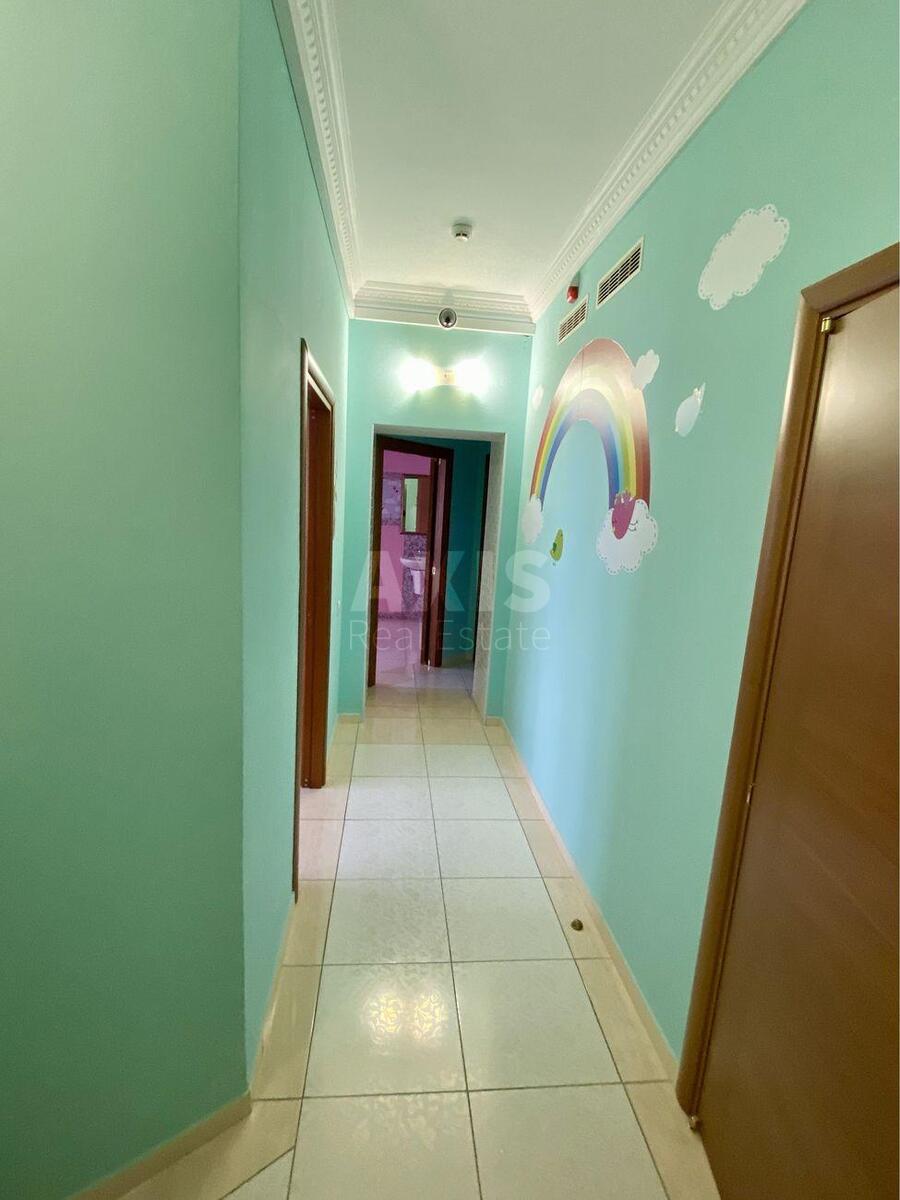 Office pr-t Geroi'v Stalingrada 4, 237m28