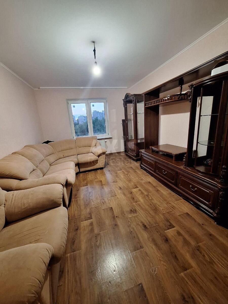 3к квартира ул. Коноплянская 221