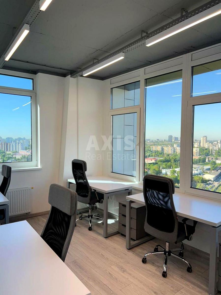 Office pr-t Berestejskij 11, 94m263645