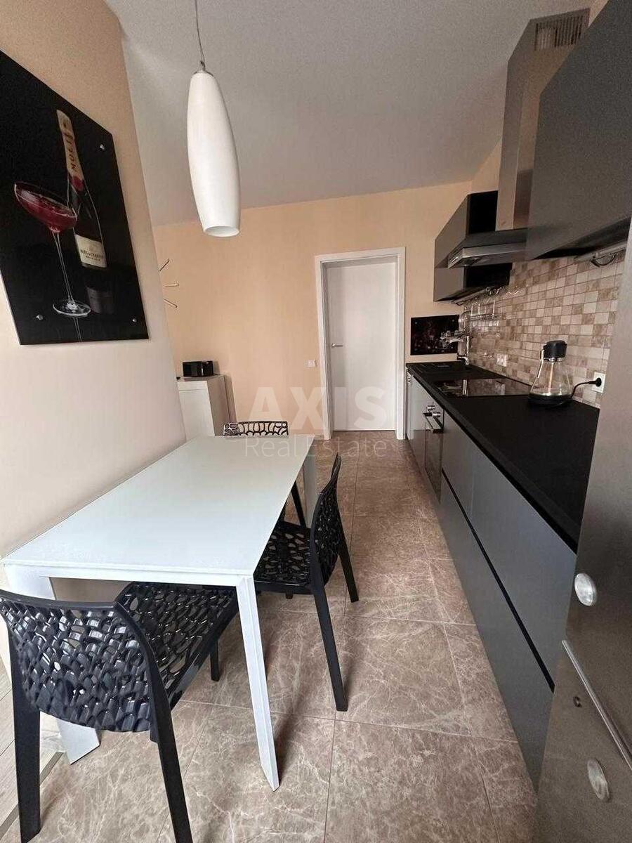 2к квартира ул. Левитана 30