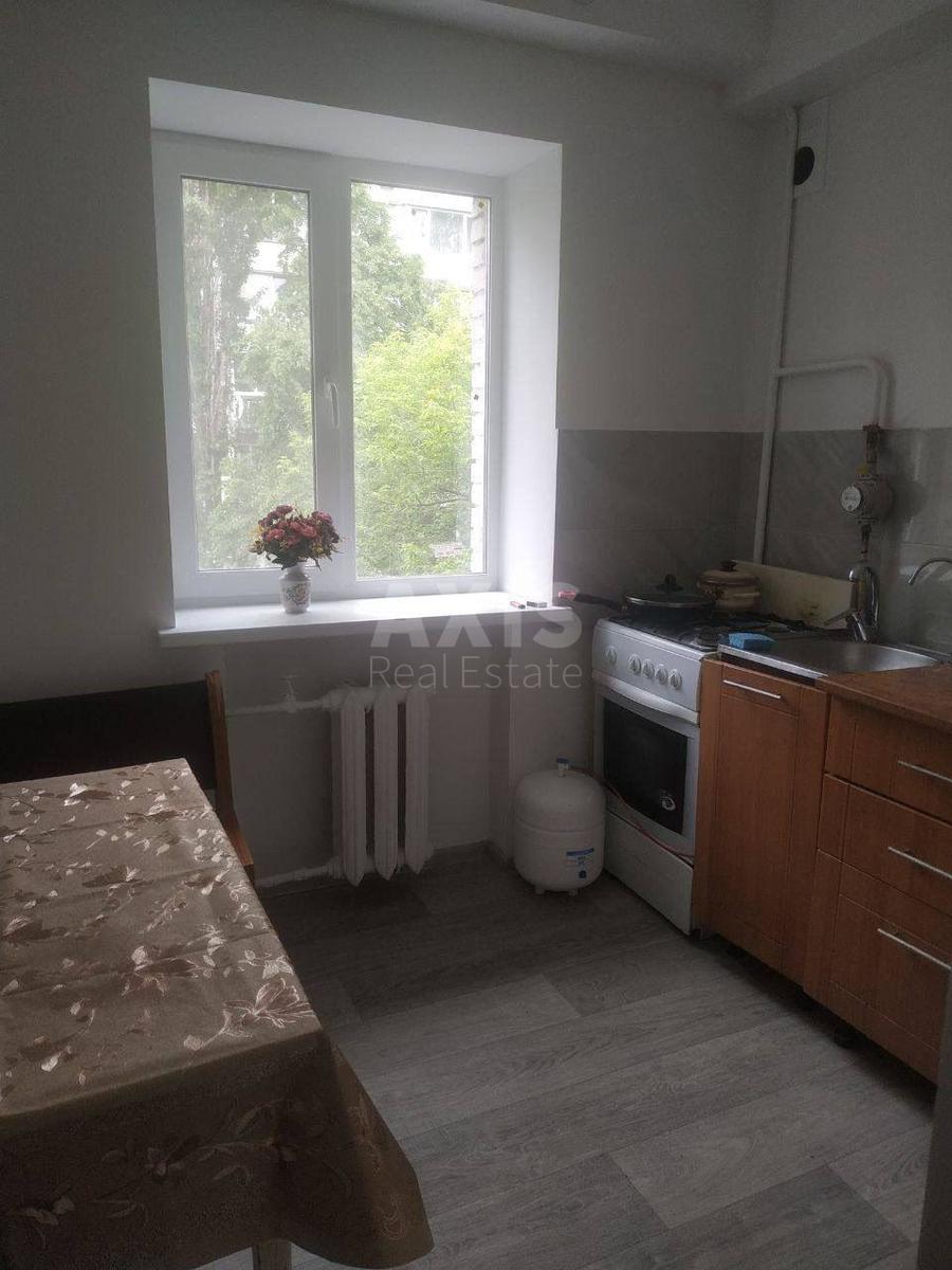 3к квартира бул. Дружбы Народов 17А