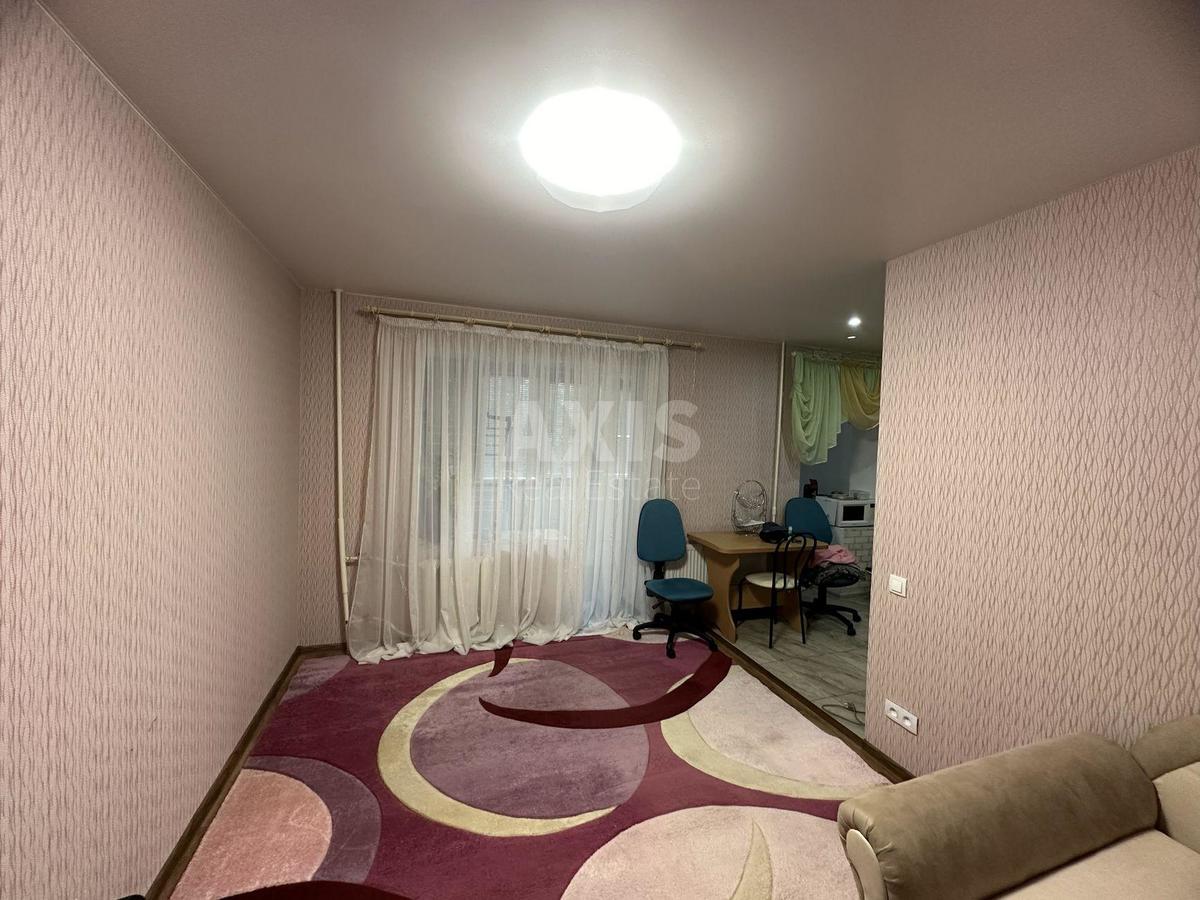 1k apartment vul. Voskresens'ka 110