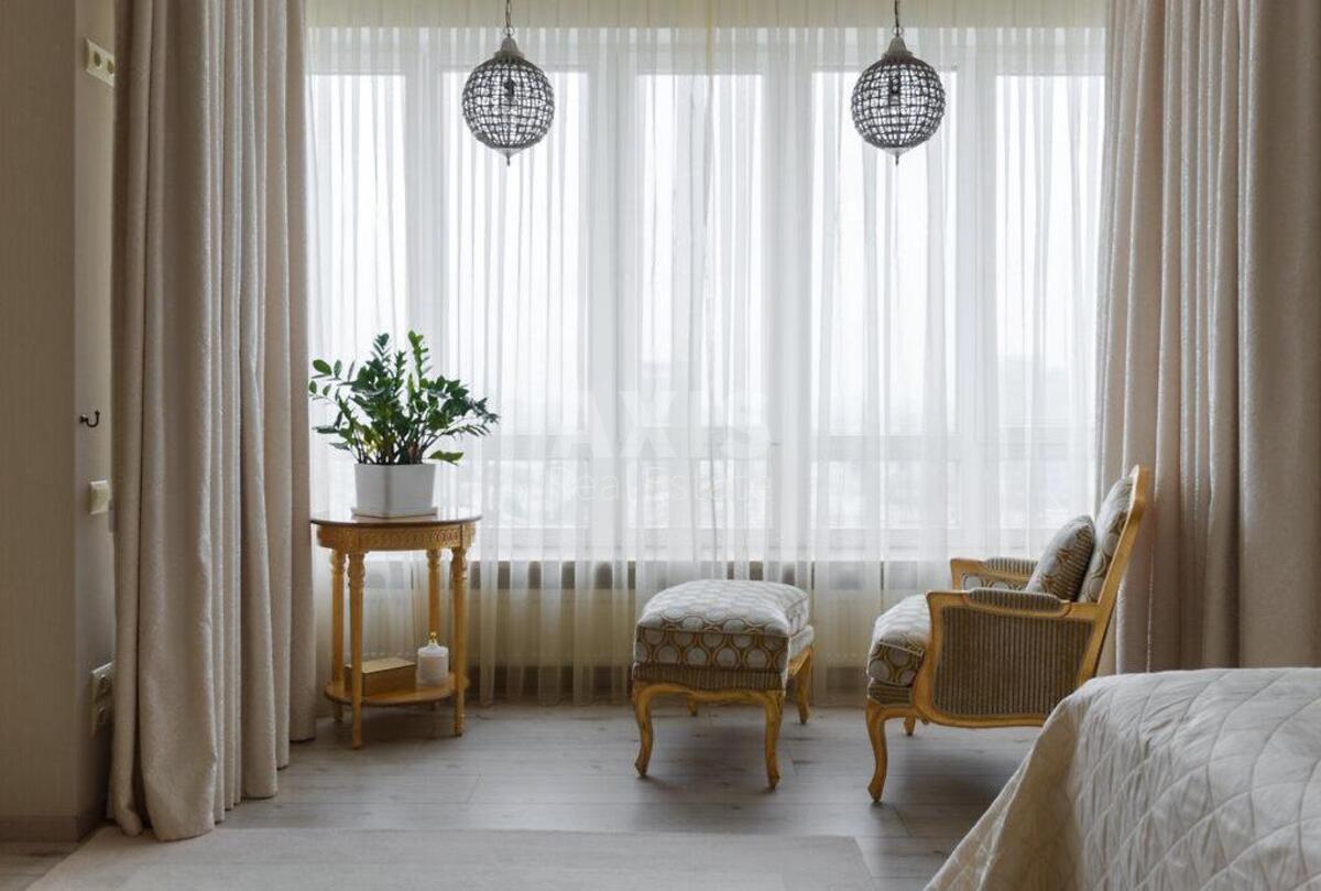 4k apartment vul. Instytuts'ka 180