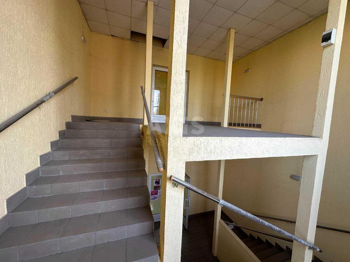 Service object vul. Chornyh Zaporozhciv 28, 570m22