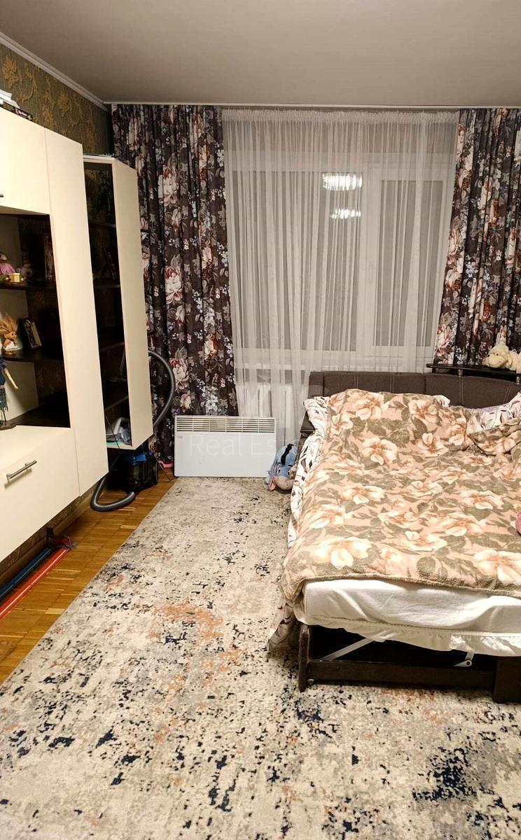 2к квартира ул. Булаховского Академика 42/43639202