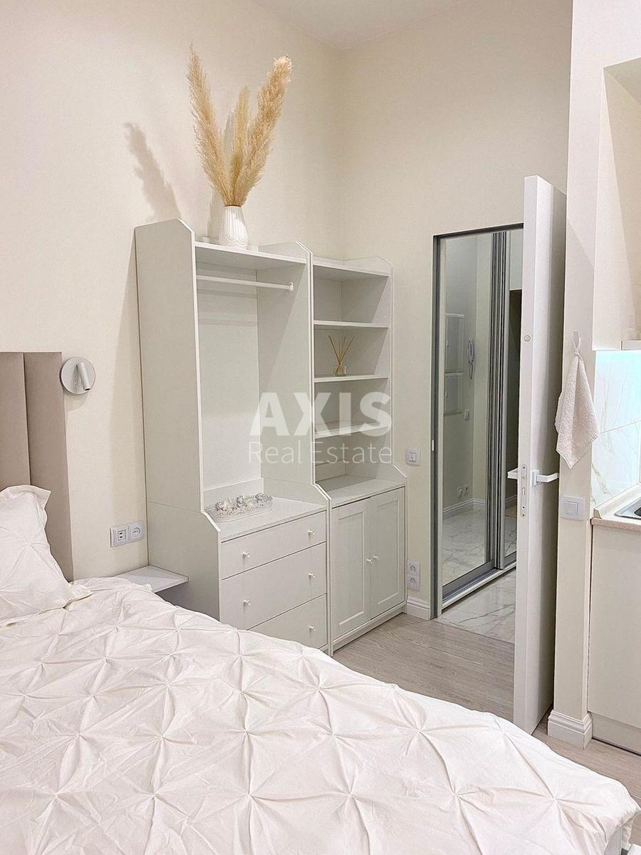 1k apartment vul. Jurkivs'ka 370