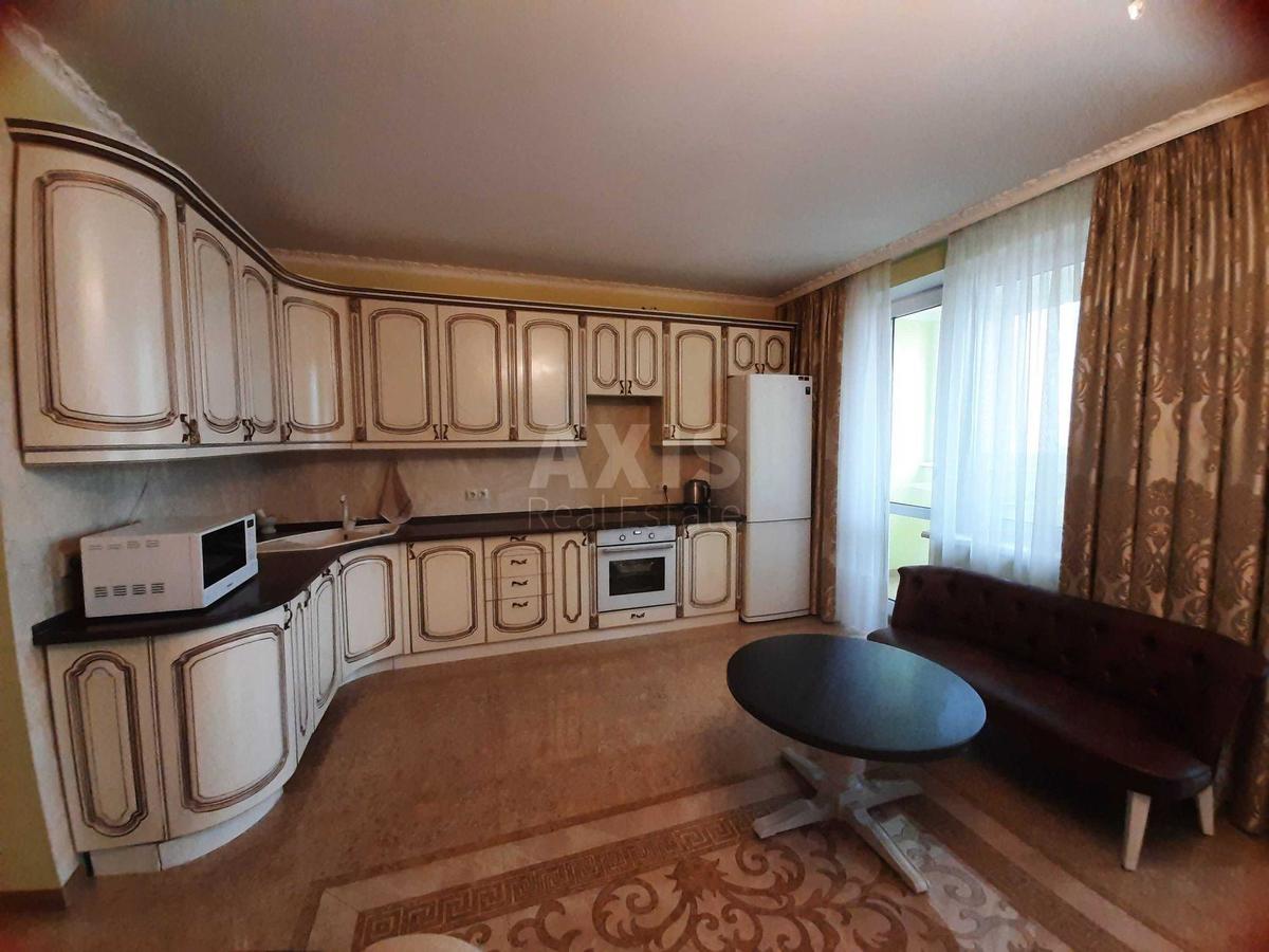 4k apartment pr-t Lobanovs'kogo 4Ж