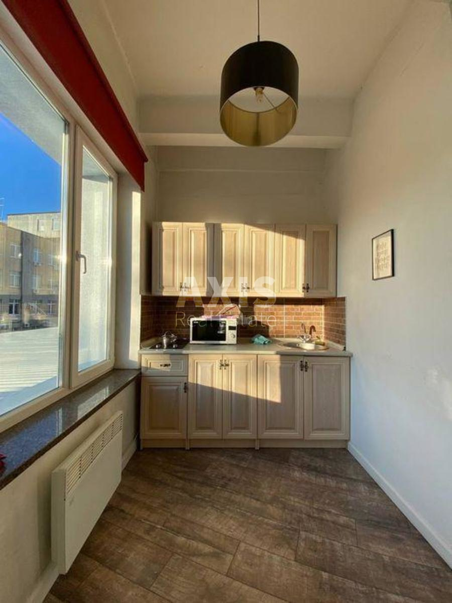 1k apartment vul. Mezhygirs'ka 781