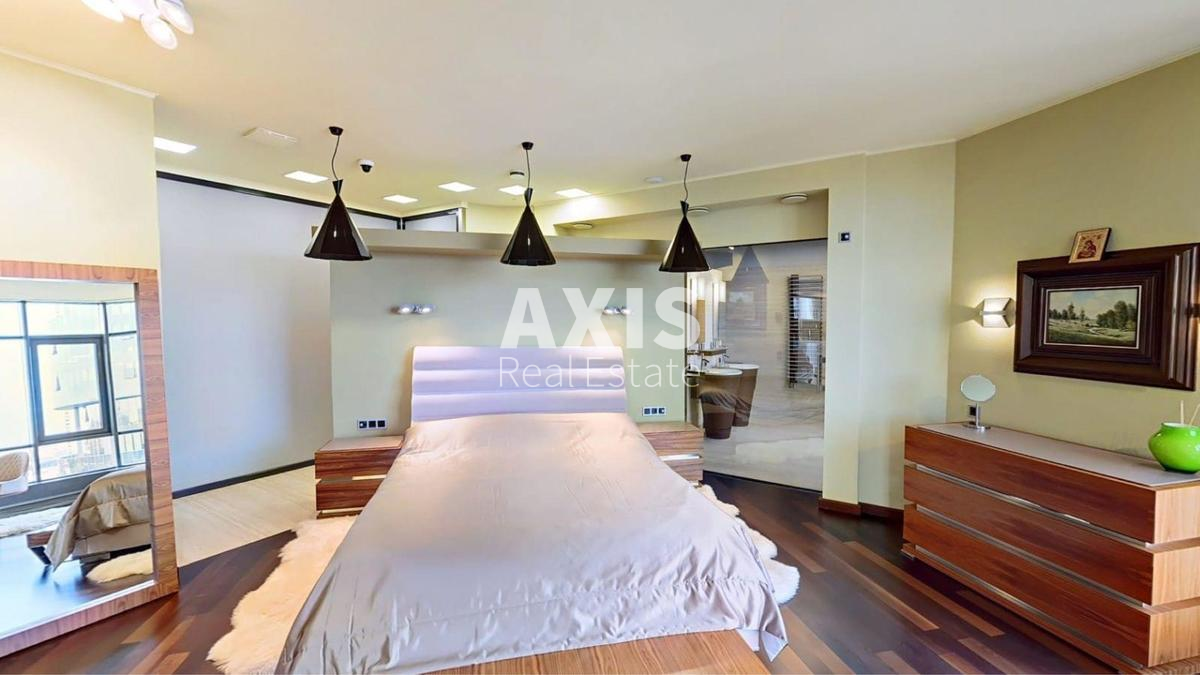 3k apartment vul. Strutyns'kogo Sergija 23