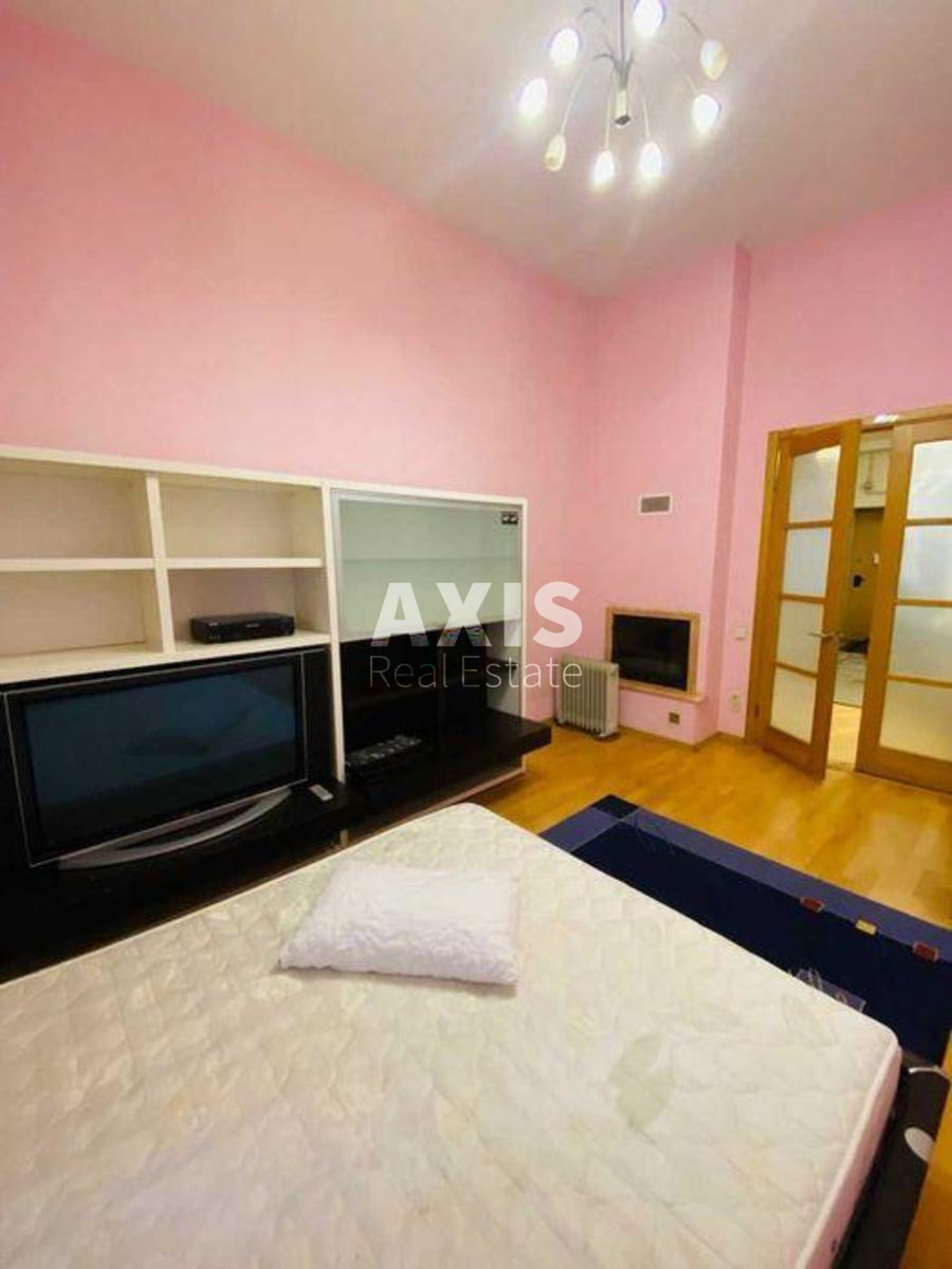 3k apartment vul. Pushkins'ka 413