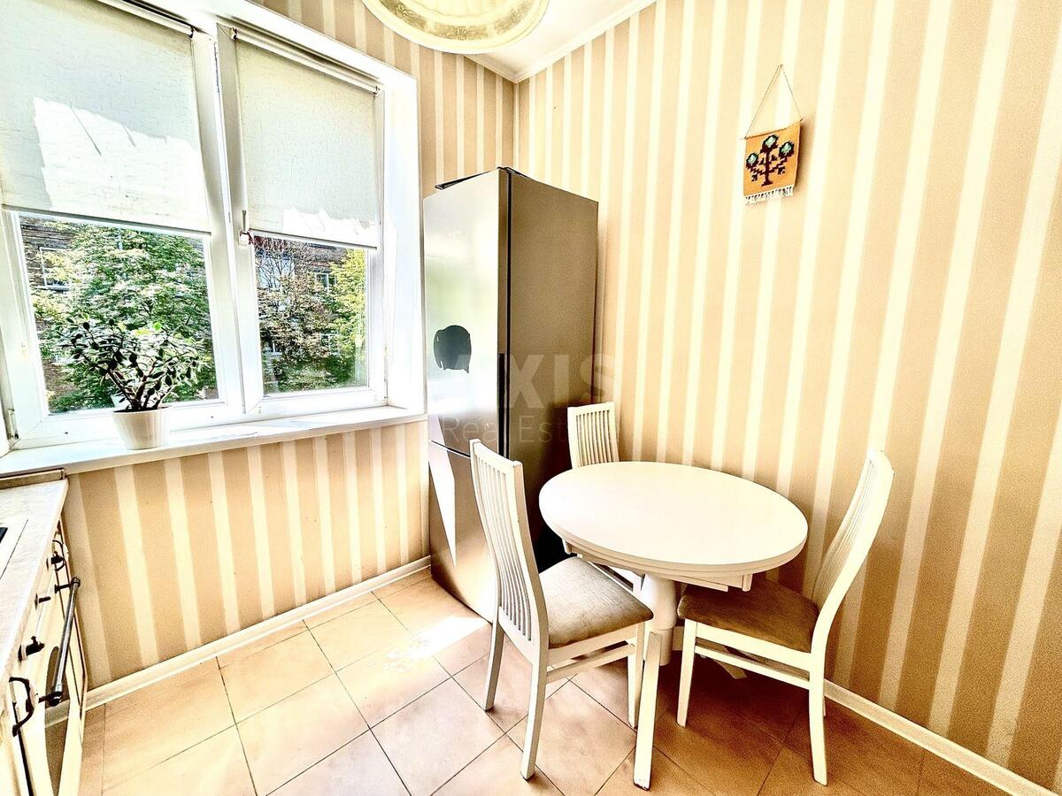 3k apartment vul. Deputats'ka 4/6566370