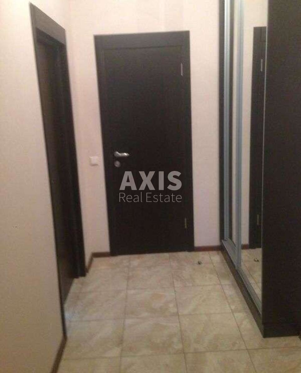 1k apartment vul. Nagirna 18/167