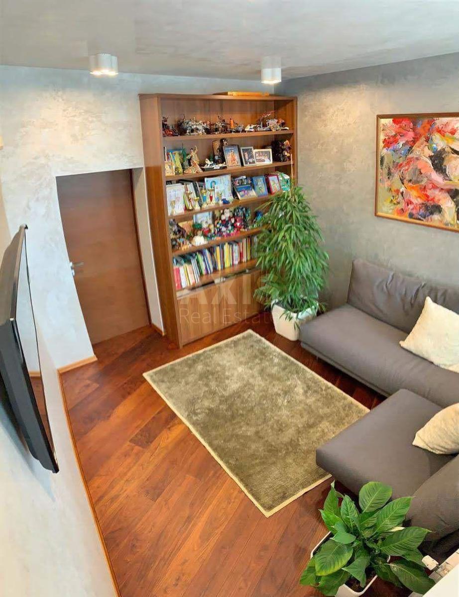 3k apartment vul. Solom'jans'ka 15А3