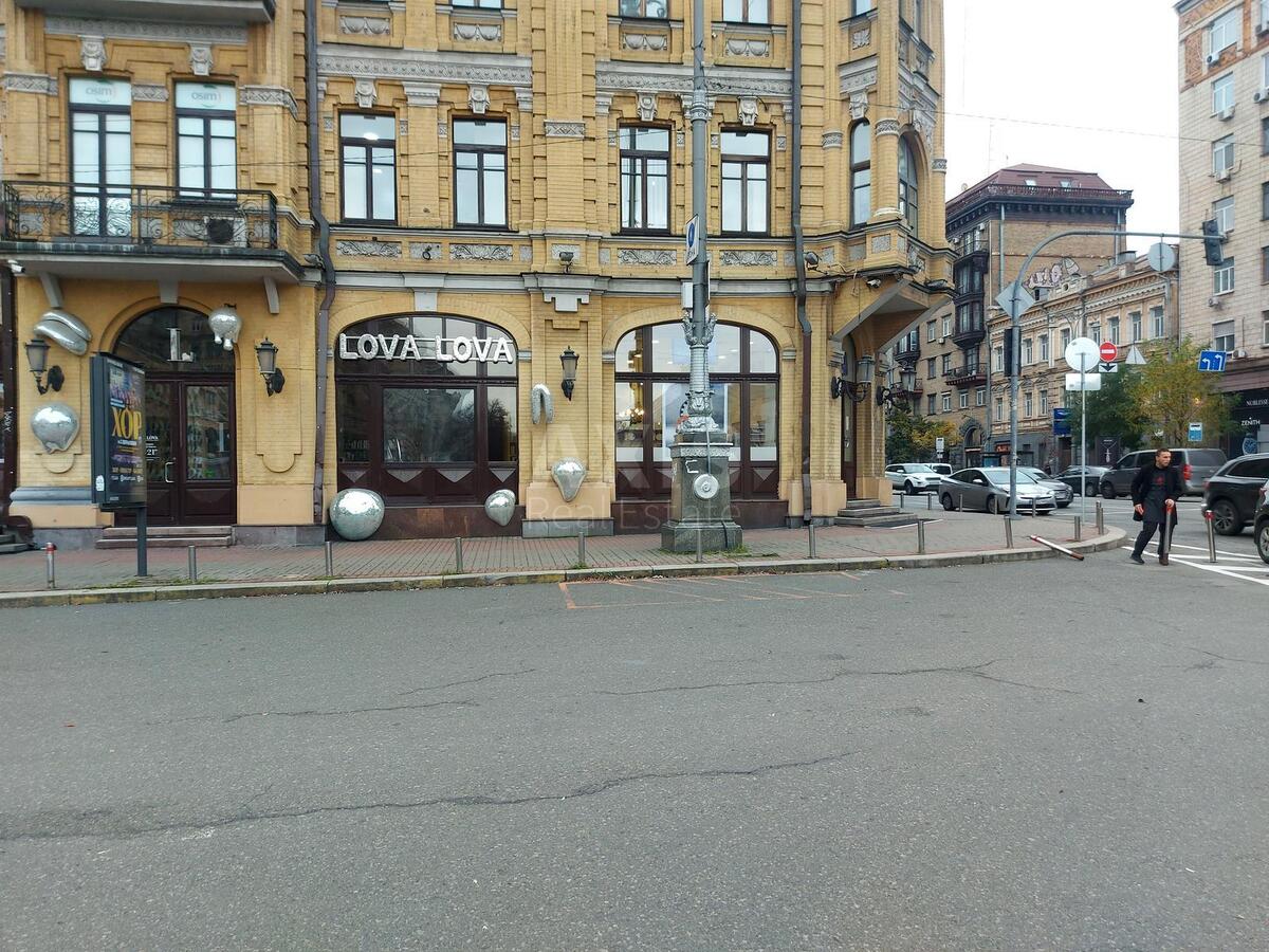 Объект торговли ул. Большая Васильковская 1/3, 84м261171