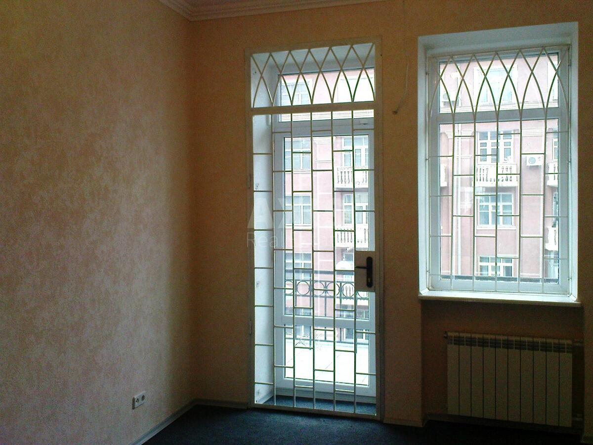 Office vul. Saksagans'kogo 25, 100m2612040