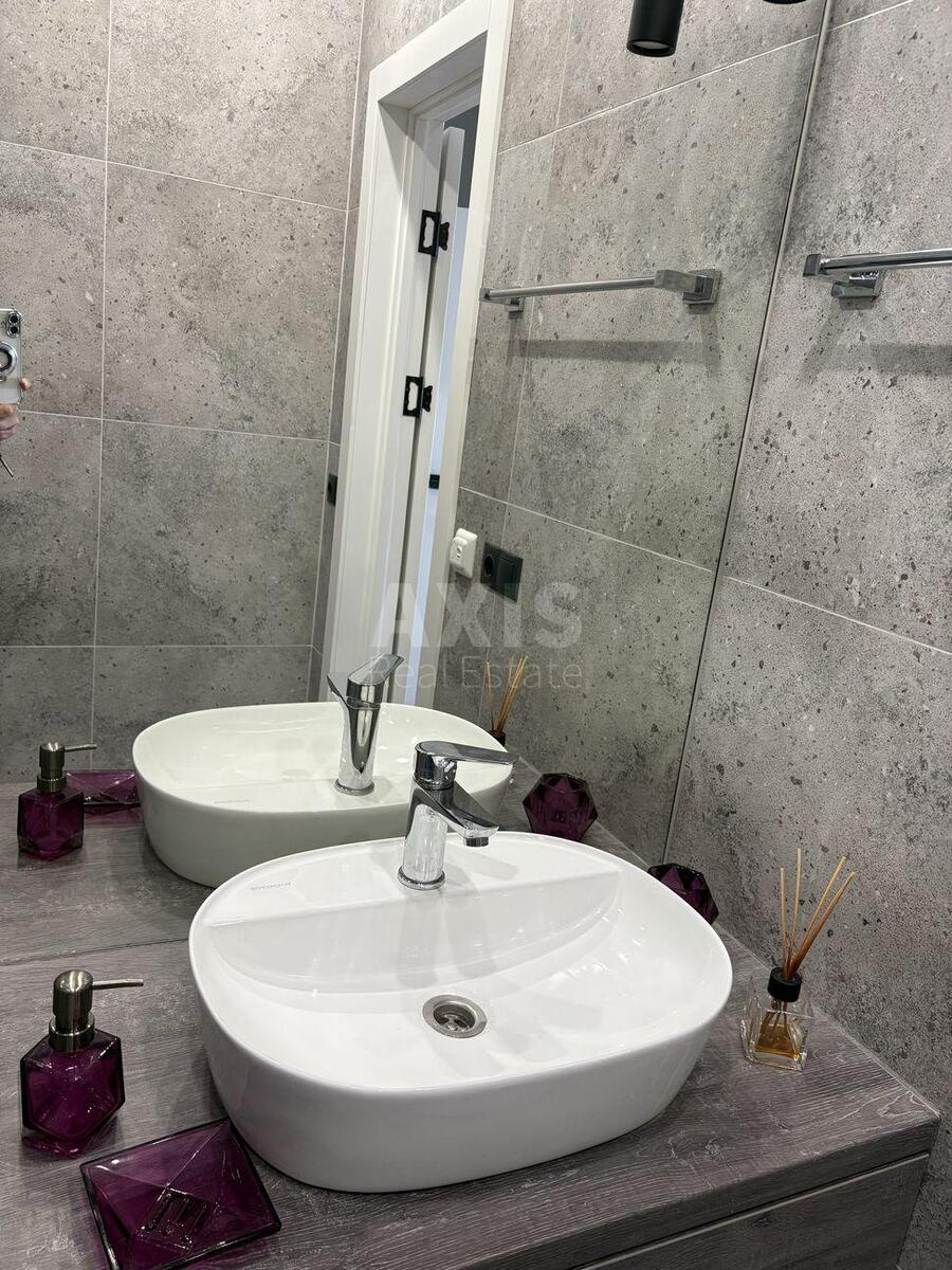 1k apartment vul. Zarichna 4, корп. 1626066