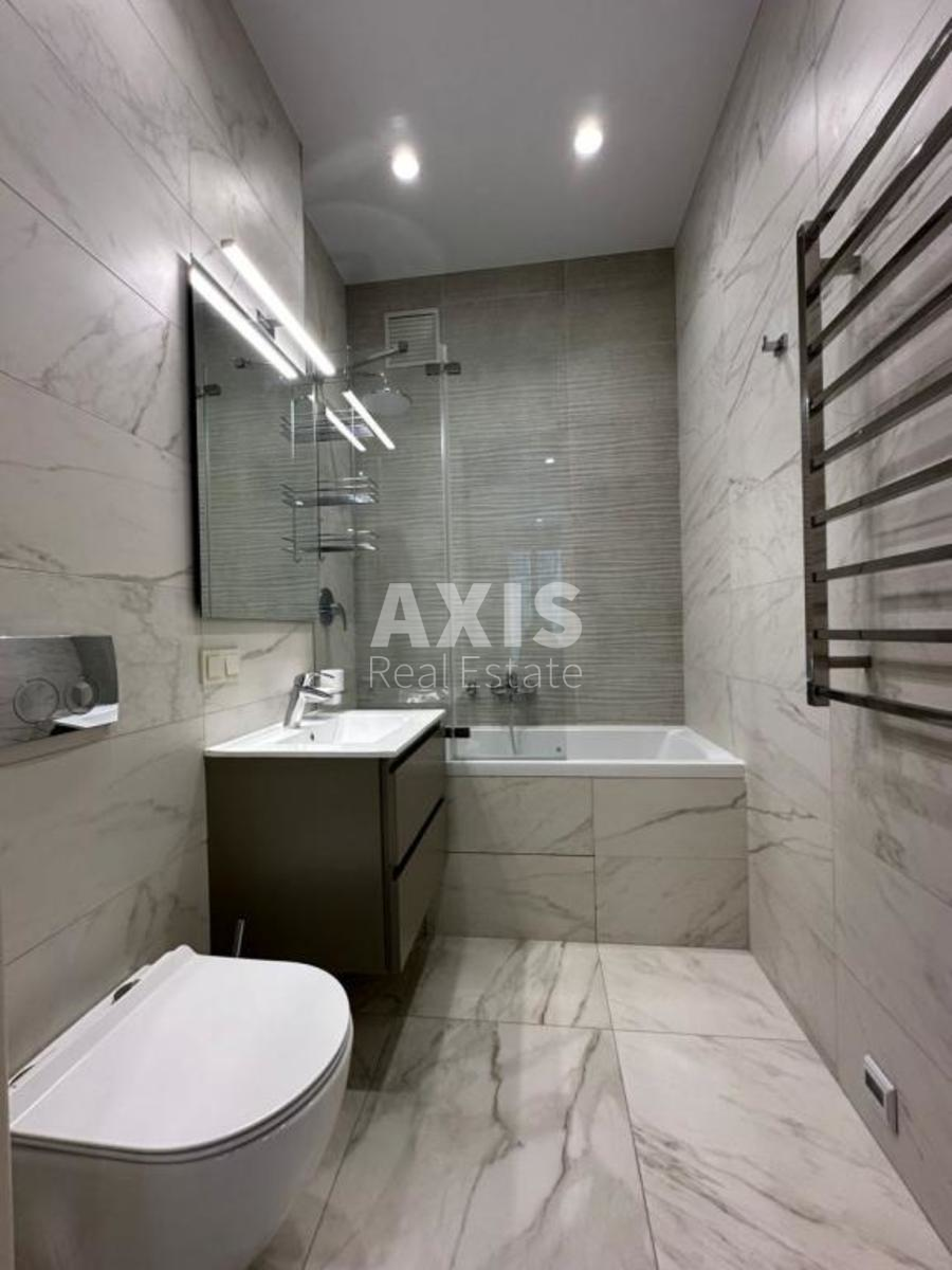 3k apartment vul. Antonovycha 1188