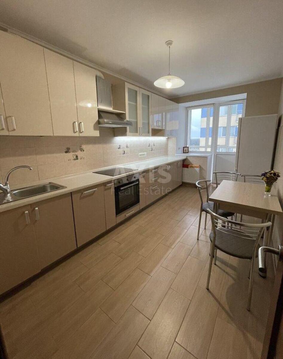 1k apartment vul. Boryspil's'ka 6