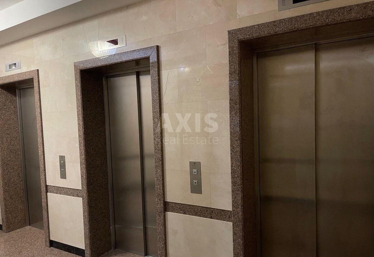 4k apartment vul. Instytuts'ka 1811