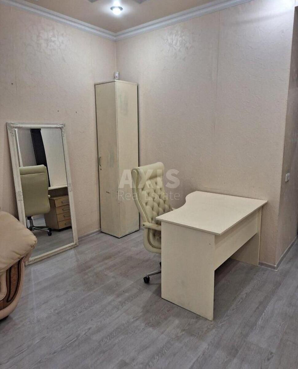 Office vul. Turgenjevs'ka 60, 68m2584127