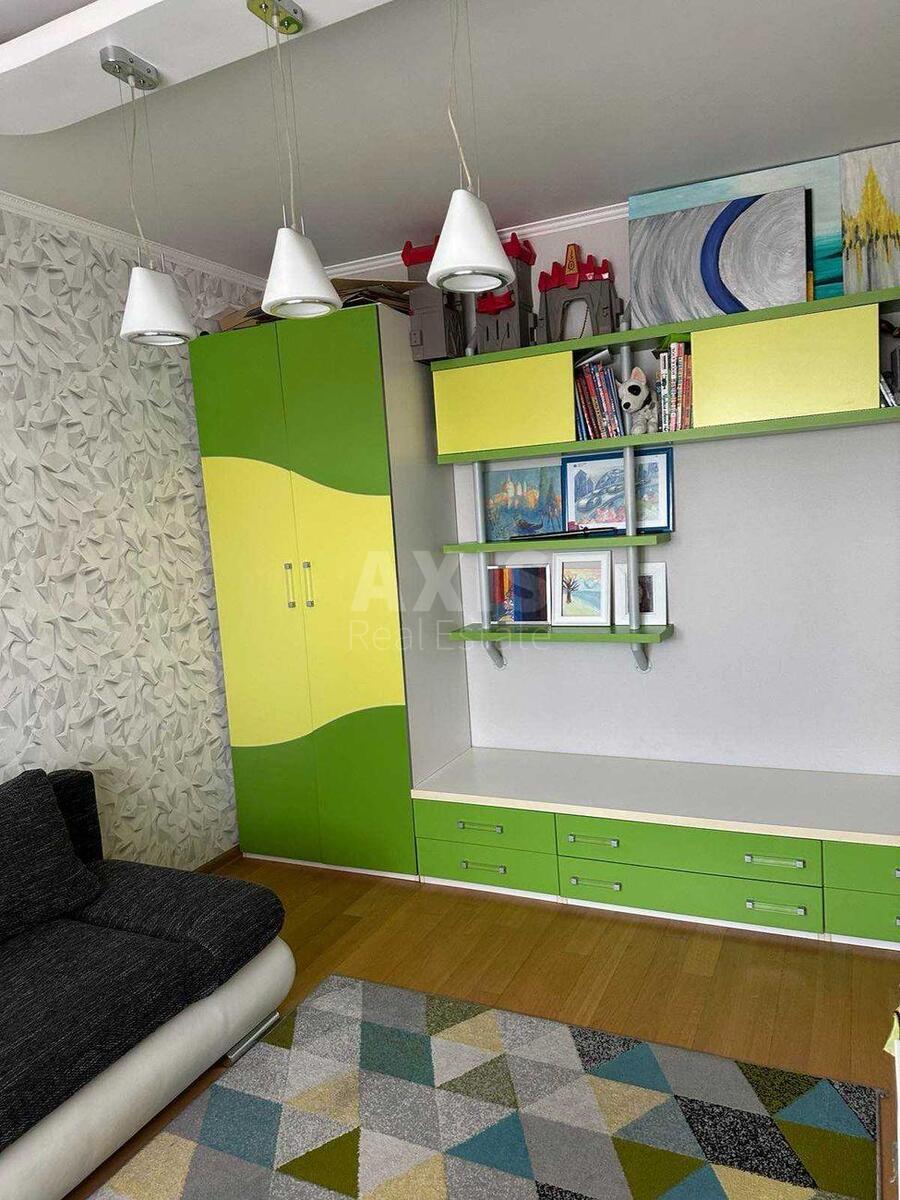 3k apartment vul. Zabolotnogo Akademika 404
