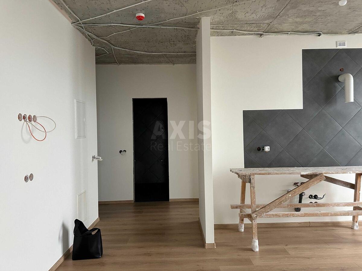 3k apartment vul. Kamianska 60