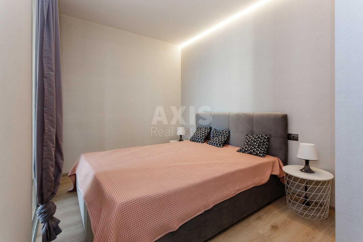 1k apartment vul. Mykil's'ko-Slobids'ka 84
