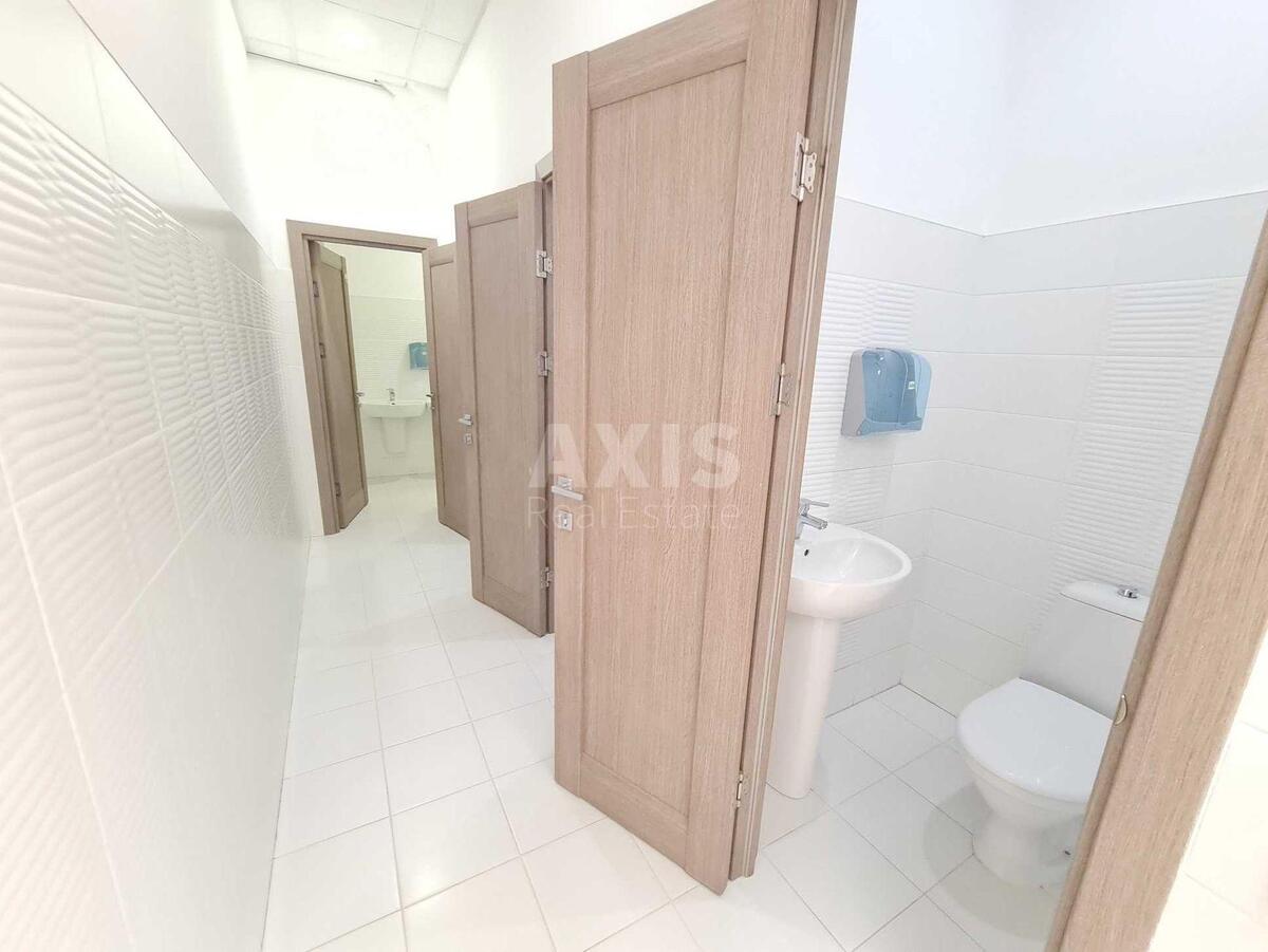 Office prov. Ohtyrs'kyj 7, 400m2586126