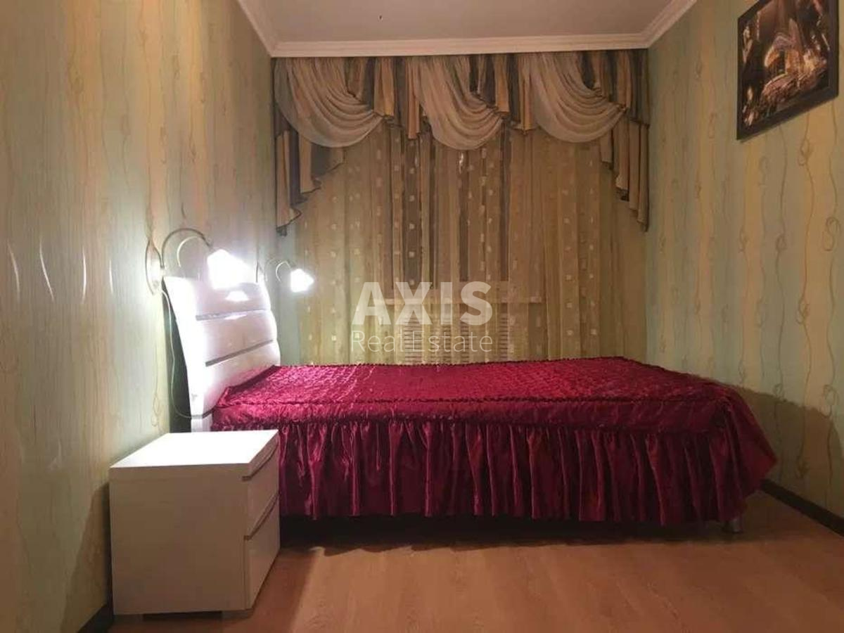 3k apartment vul. Vyborz'ka 8010