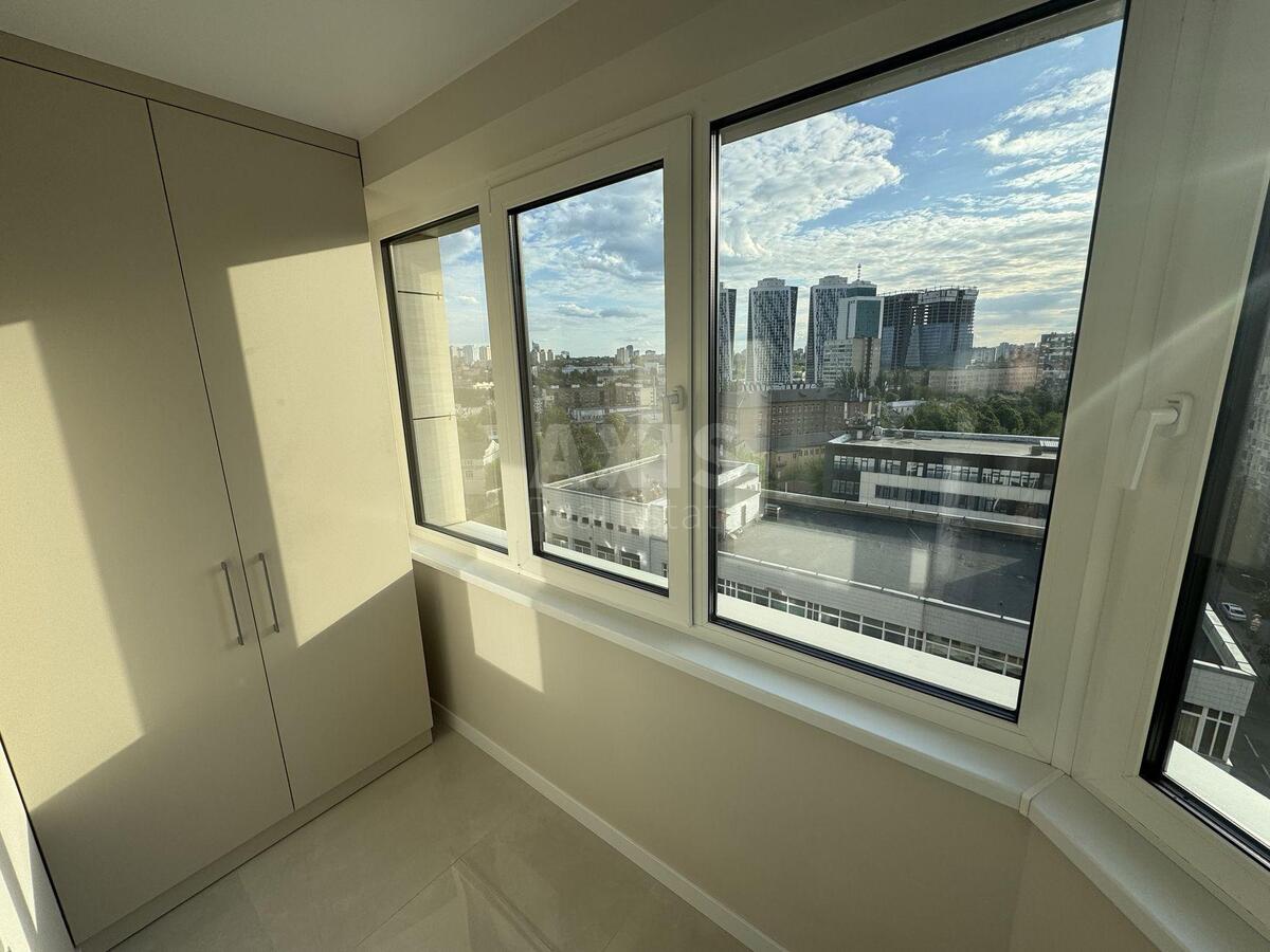 1k apartment vul. Zlatoustivs'ka 275