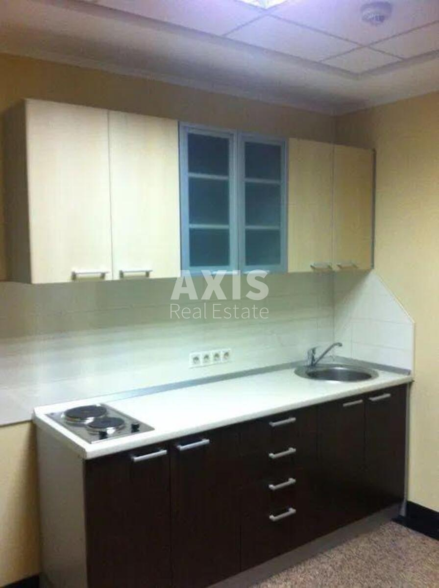 Office vul. Instytuts'ka 18А, 151m2551392