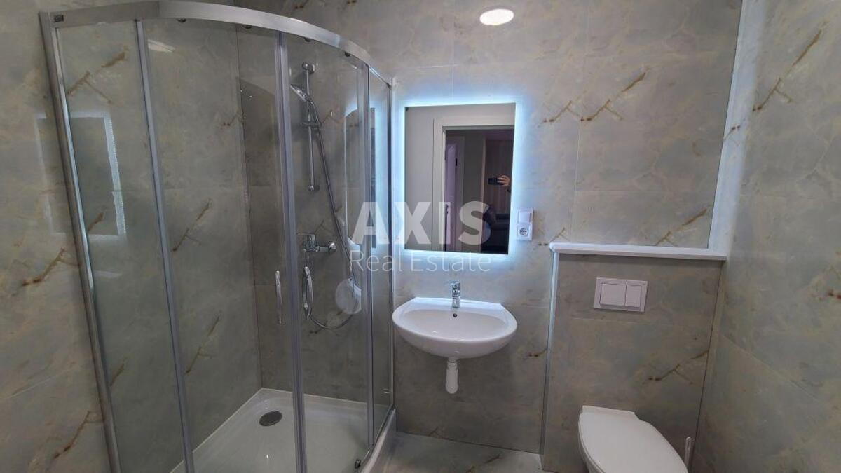 2k apartment nab. Dniprovs'ka 182