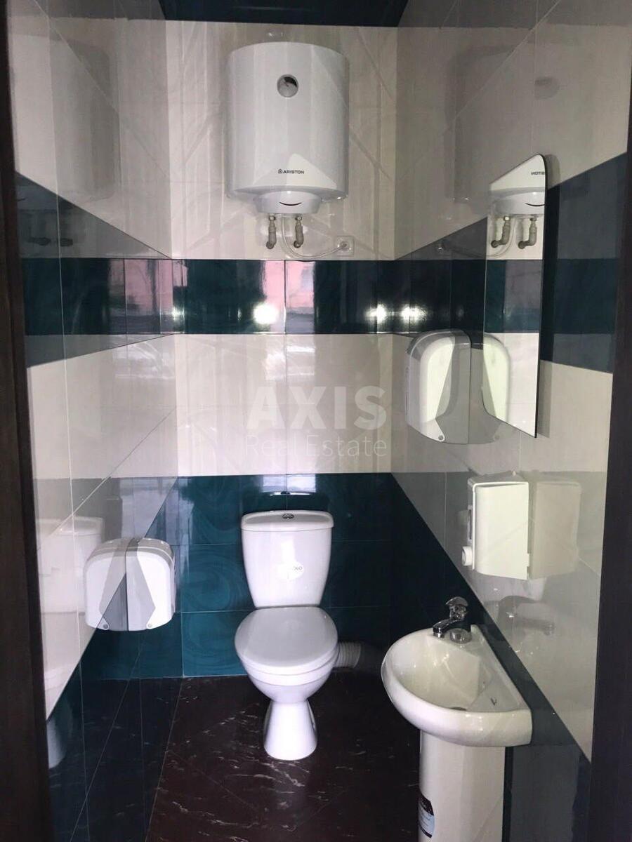 Офис ул. Поправки Юрия 14, 77м29