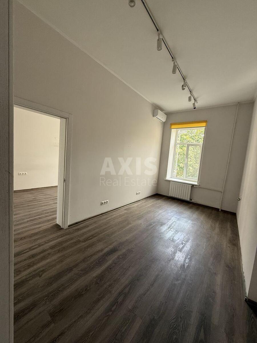 4k apartment vul. Antonovycha 47596256