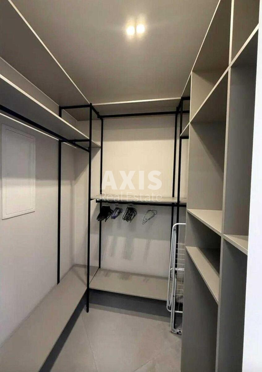 1k apartment vul. Antonovycha 1095