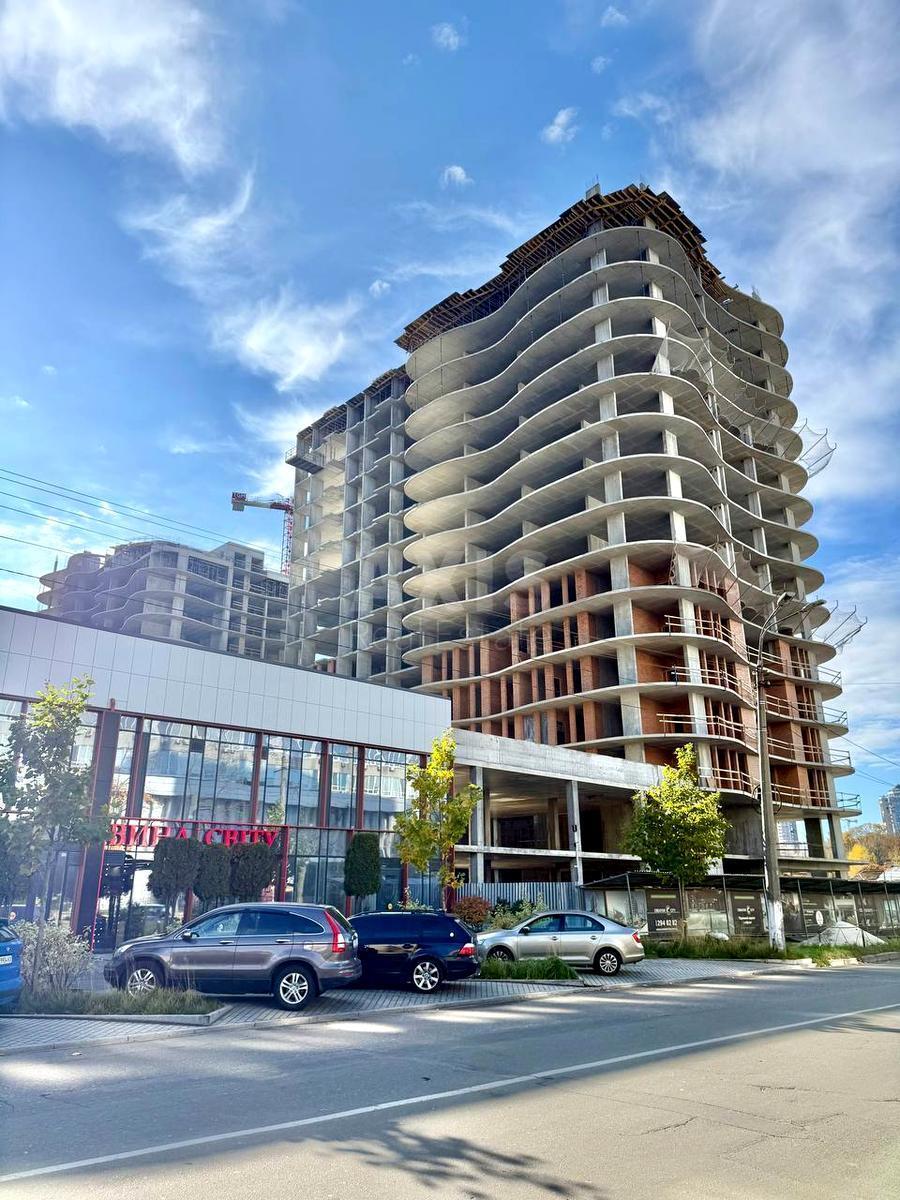 1k apartment vul. Degtjarivs'ka 17638732