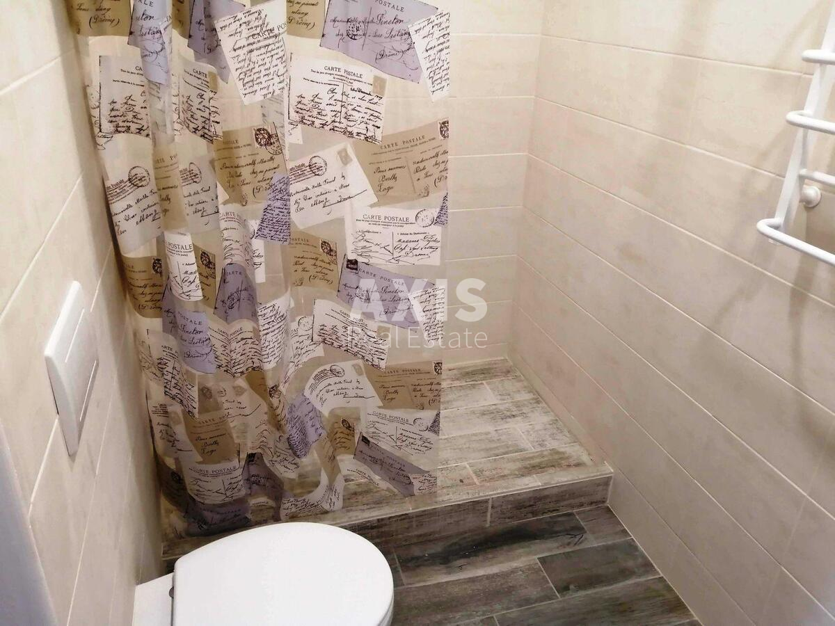 1k apartment vul. Majkops'ka 1А546854