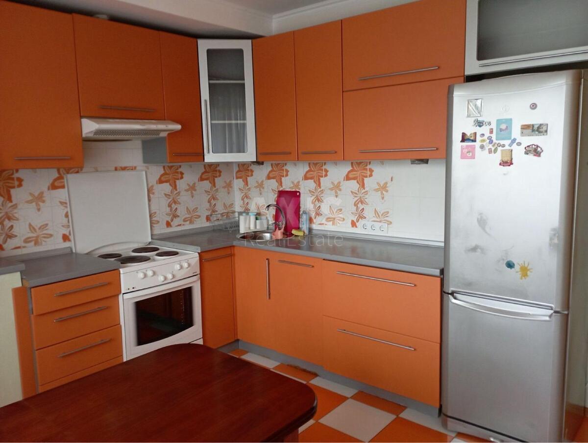 3k apartment vul. Geroi'v Oborony 10А57091