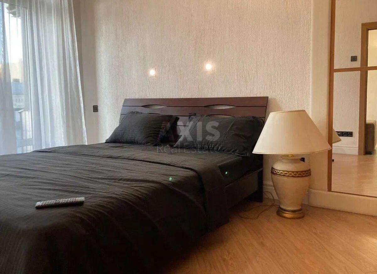 3к квартира ул. Крещатик 521