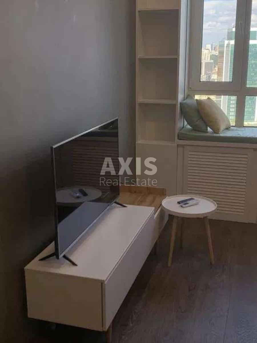 2k apartment vul. Sholudenka 1А5