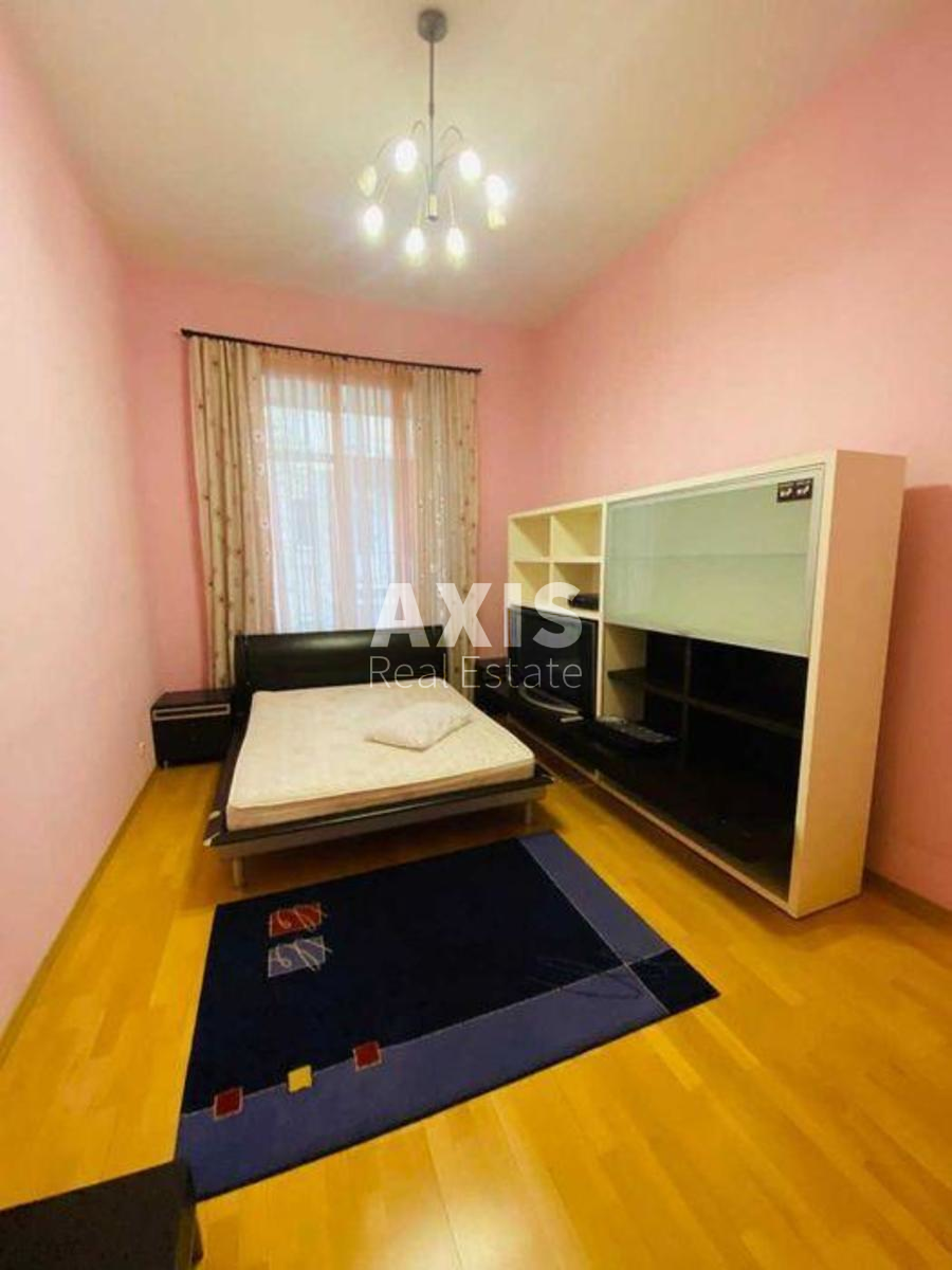 3k apartment vul. Pushkins'ka 414