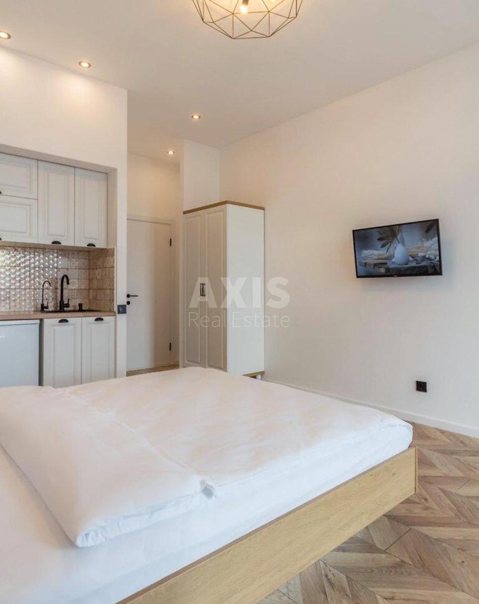 2k apartment vul. Kahovs'ka 606